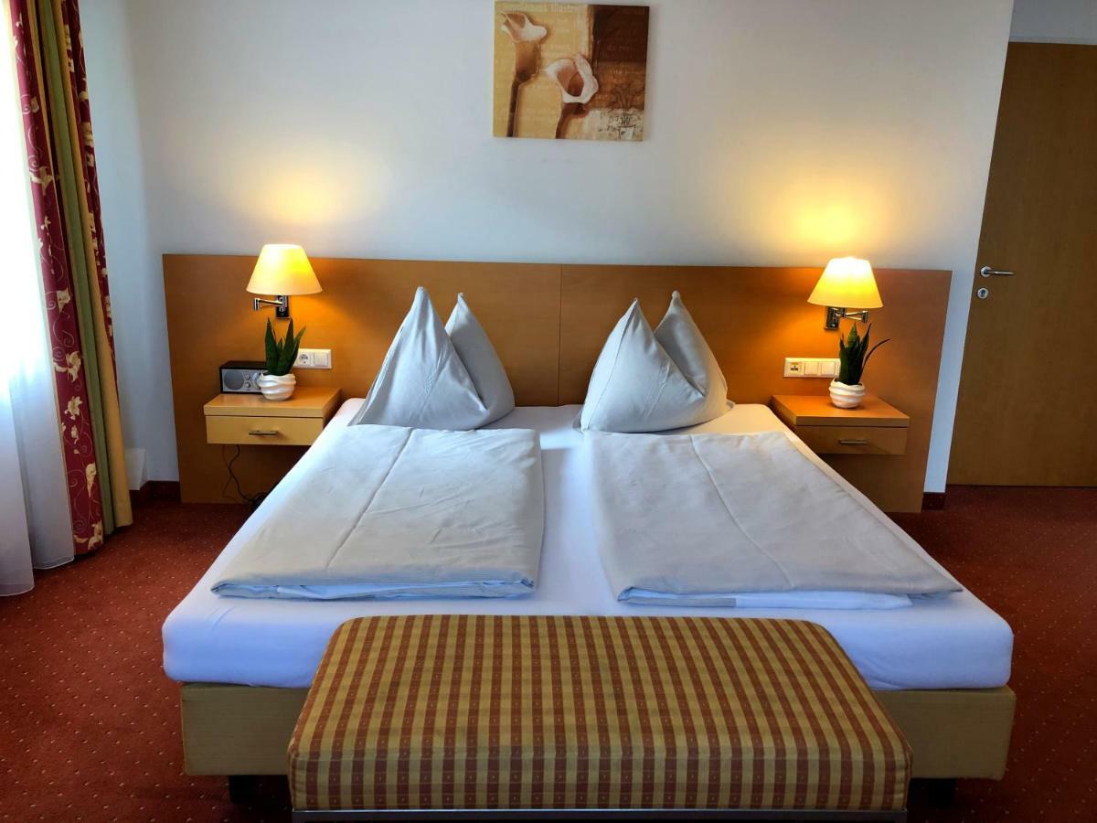 Motel55 - Nettes Hotel Mit Self Check-In In Villach, Warmbad Bagian luar foto