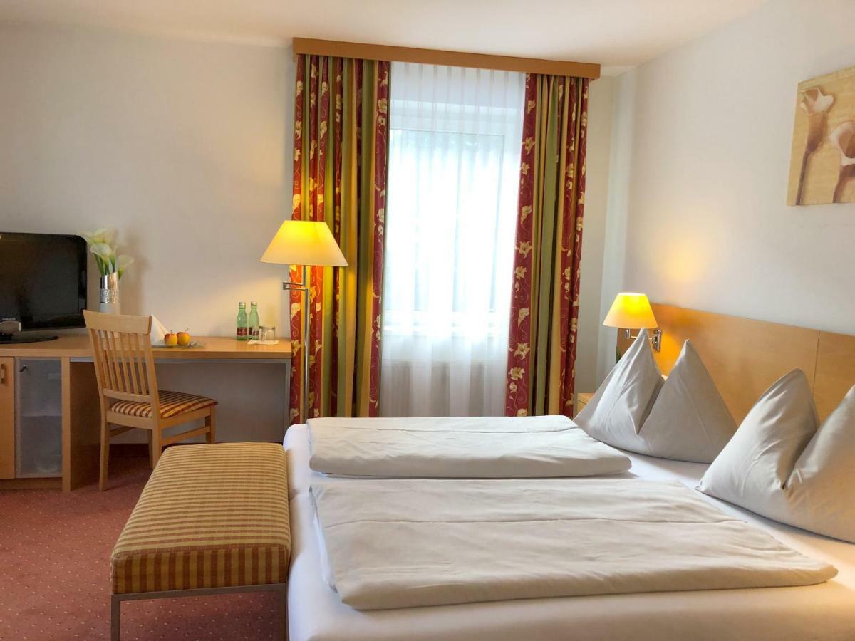 Motel55 - Nettes Hotel Mit Self Check-In In Villach, Warmbad Bagian luar foto